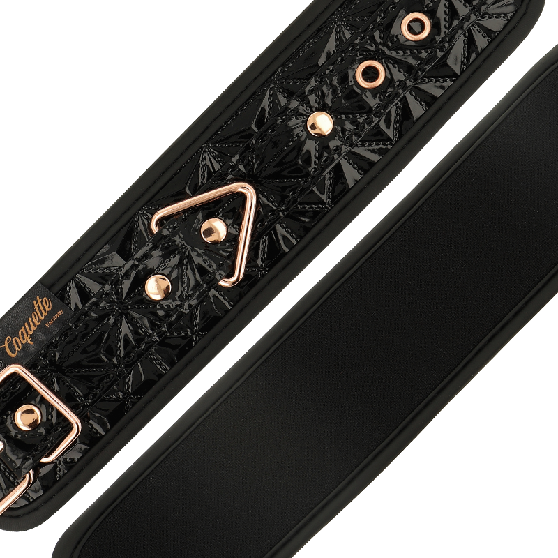 Comprar COQUETTE CHIC DESIRE Black Edition – Esposas De Cuero Vegano Con Forro Suave De Neopreno-Noxtic