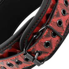 Comprar BEGME Collar Rojo Con Cadenas – Diseño Elegante Para Exploración Sensorial-Noxtic