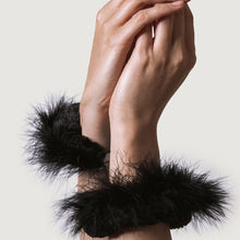 Comprar ADRIEN LASTIC Esposas Metal Con Plumas Negras – Diseño Elegante Para Exploración Creativa-Noxtic
