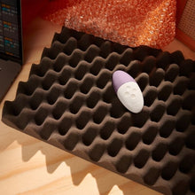 Comprar LELO Siri 3 Lavanda – Masajeador Con Estimulación Sensorial Activada Por Sonido-Noxtic